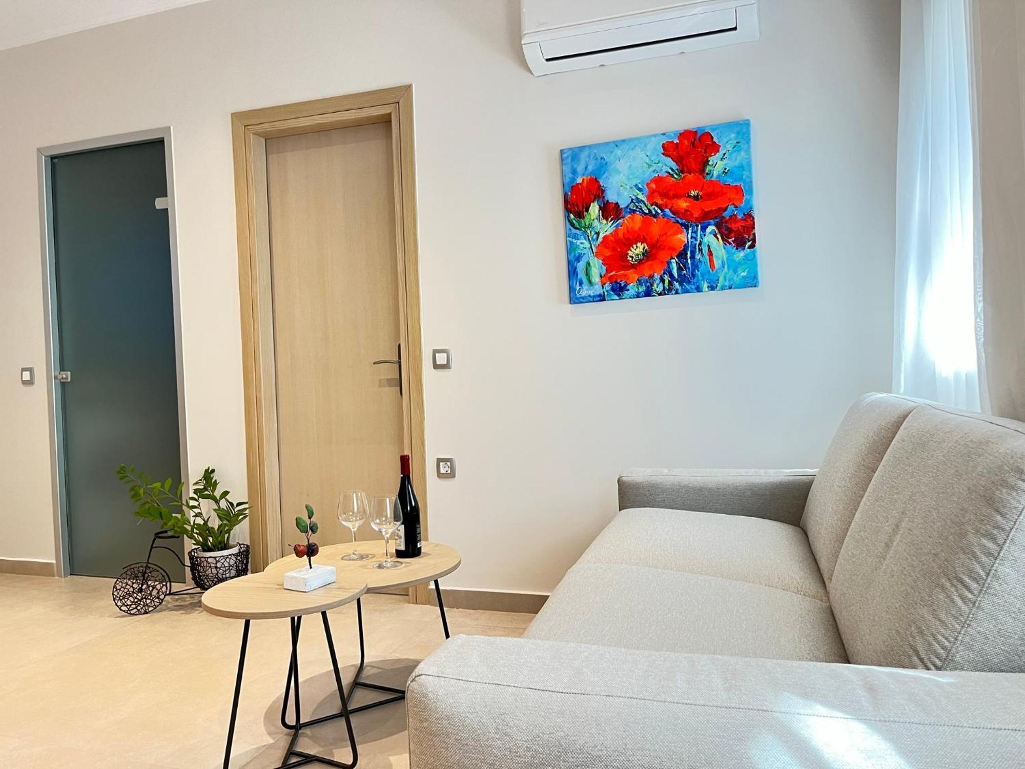 Maison Deluxe Studios And Apartment 帕尔加 外观 照片